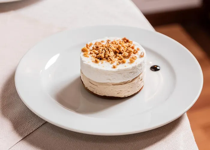 Отель & Пескассероли